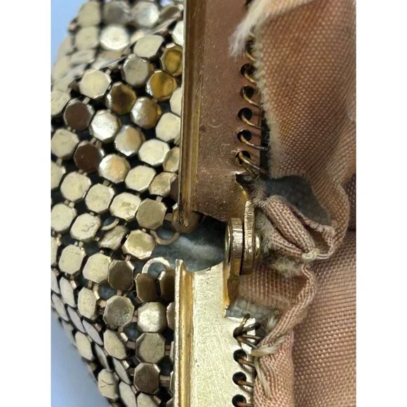 Vintage Whiting & Davis Gold Mesh Evening Bag Purse Clutch Formal Wedding 1950s - Picture 9 of 16